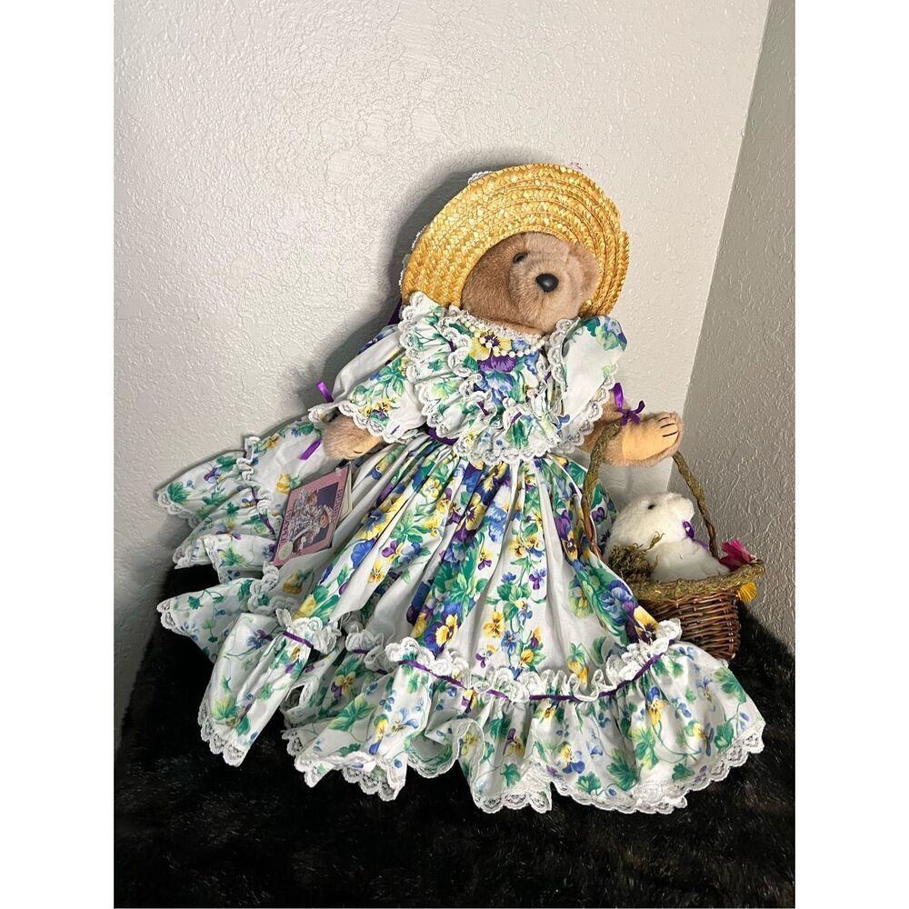 Vintage 1993 Bearly People bear with tags Bunny's Pansy Patch
